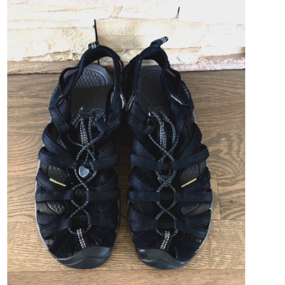 Keen Womens Black Newport Sandals Size 8 - Picture 6 of 7
